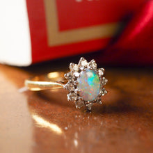 Load image into Gallery viewer, A Stunning Vintage 18K Gold Opal & Diamond Cluster Ring