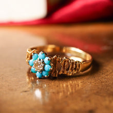 Load image into Gallery viewer, Vintage 18K Gold Turquoise & Diamond Cluster Ring