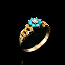 Load image into Gallery viewer, Vintage 18K Gold Turquoise & Diamond Cluster Ring
