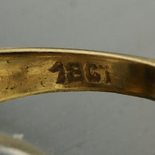 Load image into Gallery viewer, Vintage 18K Gold Turquoise & Diamond Cluster Ring