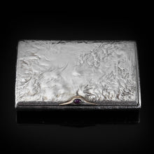 Load image into Gallery viewer, Antique Imperial Russian Solid Silver Samorodok Snuff Box Case - Rudolf Veyde c.1900 (Рудольф Вейде)