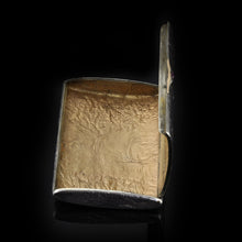 Load image into Gallery viewer, Antique Imperial Russian Solid Silver Samorodok Snuff Box Case - Rudolf Veyde c.1900 (Рудольф Вейде)