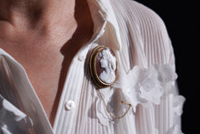 Load image into Gallery viewer, Antique Victorian 18ct Gold Shell Cameo Brooch with Figural Maenad/Bacchante - c.1860