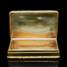 Load image into Gallery viewer, A Georgian Solid Silver Gilt Snuff Box with Spectacular Fox Hunting Scene - Edward Smith 1832 - Artisan Antiques