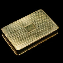 Load image into Gallery viewer, A Georgian Solid Silver Gilt Snuff Box with Spectacular Fox Hunting Scene - Edward Smith 1832 - Artisan Antiques