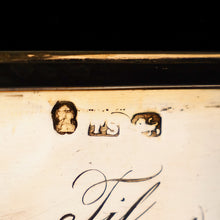 Load image into Gallery viewer, Antique English Georgian Silver Gilt Table Snuff Box - Thomas Shaw 1828 - Artisan Antiques