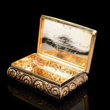 Load image into Gallery viewer, Antique English Georgian Silver Gilt Table Snuff Box - Thomas Shaw 1828 - Artisan Antiques