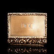Load image into Gallery viewer, Antique English Georgian Silver Gilt Table Snuff Box - Thomas Shaw 1828 - Artisan Antiques