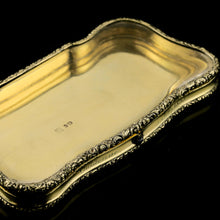 Load image into Gallery viewer, A Rare Georgian Solid Silver Gilt Snuff Box with Rock Crystal - Charles Rawlings & William Summers, 1833