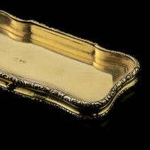 Load image into Gallery viewer, A Rare Georgian Solid Silver Gilt Snuff Box with Rock Crystal - Charles Rawlings & William Summers, 1833
