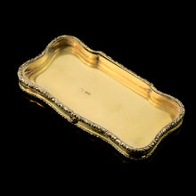 Load image into Gallery viewer, A Rare Georgian Solid Silver Gilt Snuff Box with Rock Crystal - Charles Rawlings & William Summers, 1833