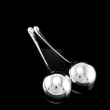 Load image into Gallery viewer, Antique Solid Silver Pair of Georgian Large Ladles, Sutherland Crest 1784/5