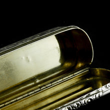 Load image into Gallery viewer, Antique Solid Silver Oval Snuff Box, Beautifully Hand Engraved - William Simpson 1840