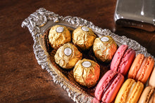 Load image into Gallery viewer, Antique Georgian Solid Silver Snuffer / Pen Tray - Paul Storr 1819