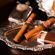 Load image into Gallery viewer, Antique Georgian Solid Silver Snuffer / Pen Tray - Paul Storr 1819