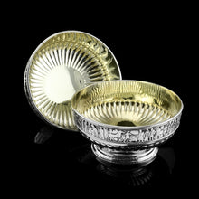 Load image into Gallery viewer, Antique Victorian Solid Silver Bowls, Set of Three with Roman Frieze - Elkington & Co 1895