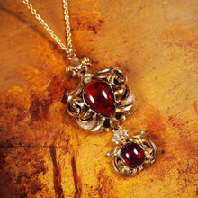 Load image into Gallery viewer, Magnificent Antique Victorian 18ct Gold Garnet Cabochon Necklace - c.1840