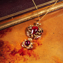 Load image into Gallery viewer, Magnificent Antique Victorian 18ct Gold Garnet Cabochon Necklace - c.1840
