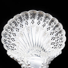 Load image into Gallery viewer, A Large Solid Silver Scallop-Shaped Dish/Bowl - Henry Atkin 1908 - Artisan Antiques