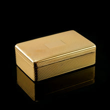 Load image into Gallery viewer, Antique Georgian Solid Silver Gilt Snuff Box, Engine Turned - Thomas Edwards 1829