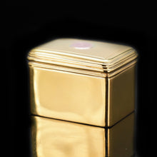 Load image into Gallery viewer, Rare Georgian Solid Silver Tall Snuff Box with Full Gilding - John & Archibald Douglas 1825 - Artisan Antiques