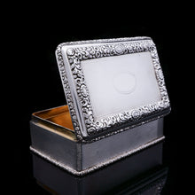 Load image into Gallery viewer, A Huge Solid Silver Table Snuff Box - Daniel & John Wellby 1912 - Artisan Antiques