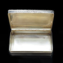 Load image into Gallery viewer, A Thick Solid Silver Table Snuff Box Georgian - Edward Edwards 1833 - Artisan Antiques