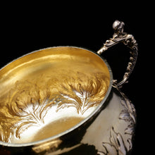 Load image into Gallery viewer, A Spectacular Pair of Solid Silver Gilt Bowls/Porringers - Carrington & Co 1909 - Artisan Antiques