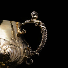 Load image into Gallery viewer, A Spectacular Pair of Solid Silver Gilt Bowls/Porringers - Carrington & Co 1909 - Artisan Antiques