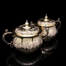 Load image into Gallery viewer, A Spectacular Pair of Solid Silver Gilt Bowls/Porringers - Carrington & Co 1909 - Artisan Antiques