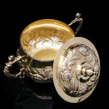Load image into Gallery viewer, A Spectacular Pair of Solid Silver Gilt Bowls/Porringers - Carrington & Co 1909 - Artisan Antiques