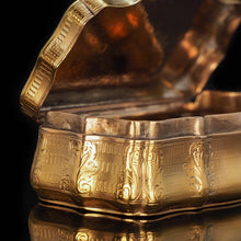 Load image into Gallery viewer, Fully Silver Gilt Table Snuff Box - Austrian 19th Century - Artisan Antiques
