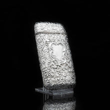 Load image into Gallery viewer, A Magnificent Solid Silver Hunting Scene Cheroot/Cigar Case - Yapp & Woodward 1854 - Artisan Antiques