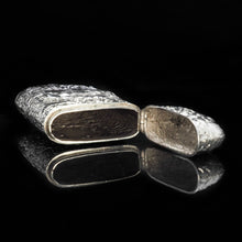 Load image into Gallery viewer, A Magnificent Solid Silver Hunting Scene Cheroot/Cigar Case - Yapp & Woodward 1854 - Artisan Antiques