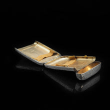 Load image into Gallery viewer, A Victorian Solid Silver Cigarette Case with Rare Opening - William Hair Haseler 1898 - Artisan Antiques