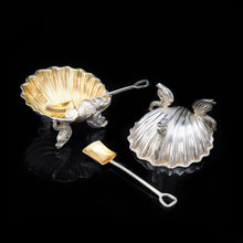 Load image into Gallery viewer, A Pair of Boxed Solid Silver Salt Cellars of Scallop Form - Chawner & co 1871 - Artisan Antiques