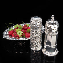 Load image into Gallery viewer, A Large Victorian Solid Silver Sugar Caster/Shaker - Samuel Walton Smith 1888 - Artisan Antiques