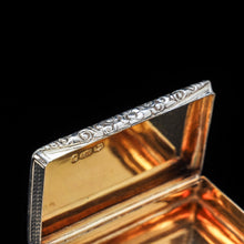 Load image into Gallery viewer, RESERVED - A Georgian Windsor "Castle Top" Solid Silver Snuff Box - Taylor & Perry 1836 - Artisan Antiques