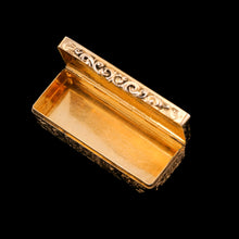 Load image into Gallery viewer, Antique Silver Gilt Snuff Box with Beautiful Engravings - c.1800
