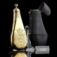 Load image into Gallery viewer, Antique Silver Gilt Scent Flask/Perfume Bottle with Coronet Engraving - c.1690 - Artisan Antiques
