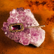 Load image into Gallery viewer, Antique Georgian 15ct Gold Amethyst Stick Pin/Tie Pin/Brooch - c.1810
