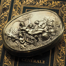 Load image into Gallery viewer, Antique Georgian Silver Gilt Snuff Box Scene of Venus - London 1810 - Artisan Antiques
