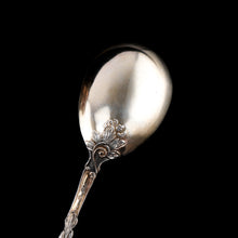 Load image into Gallery viewer, Antique German Solid Silver Icecream Server &amp; Spoons in Rococo Style - c.1900
