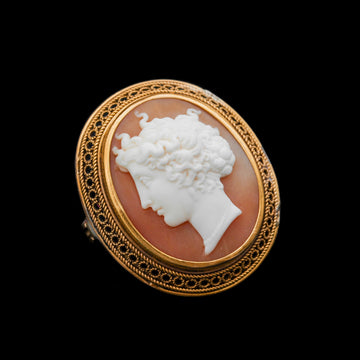 Large Vintage Cameo Brooch Pin 15CT Gold