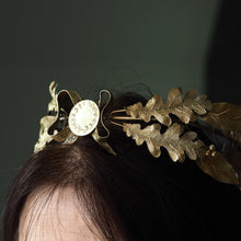 Load image into Gallery viewer, Antique Solid Silver Gilt Crown Foliate Wreath with Laurel/Acorn Leaves - 19th Century
