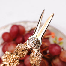 Load image into Gallery viewer, Antique Georgian Solid Silver Gilt Grape Shears/Scissors with Magnificent Vines - London 1830
