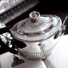 Load image into Gallery viewer, Antique Georgian Solid Silver Teapot with Coronet-like Finial - Daniel Pontifex London 1798
