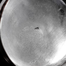 Load image into Gallery viewer, Antique Georgian Silver Large Tobacco Box with Crest - James Phipps I (London) c.1770
