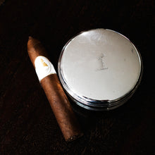 Load image into Gallery viewer, Antique Georgian Silver Large Tobacco Box with Crest - James Phipps I (London) c.1770
