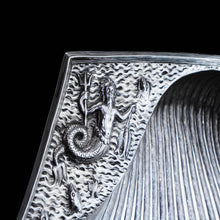 Load image into Gallery viewer, A Spectacular &amp; Huge Antique Victorian Solid Silver Shell Basin Dish / Bowl (40cm+) - Hunt &amp; Roskell, London 1846
